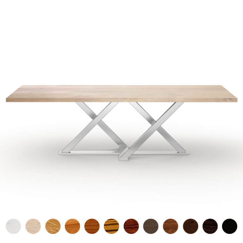 Maßgefertigter Couchtisch Massivholzplatte Eiche-gekälkt und Kreuzgestell Castello Branco